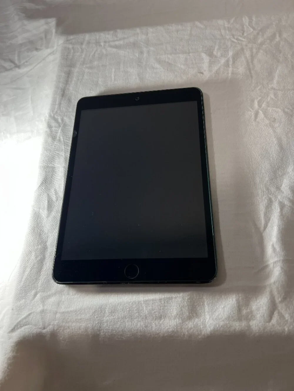 Apple iPad mini 1st Generation 16GB, Wi-Fi, 7.9in